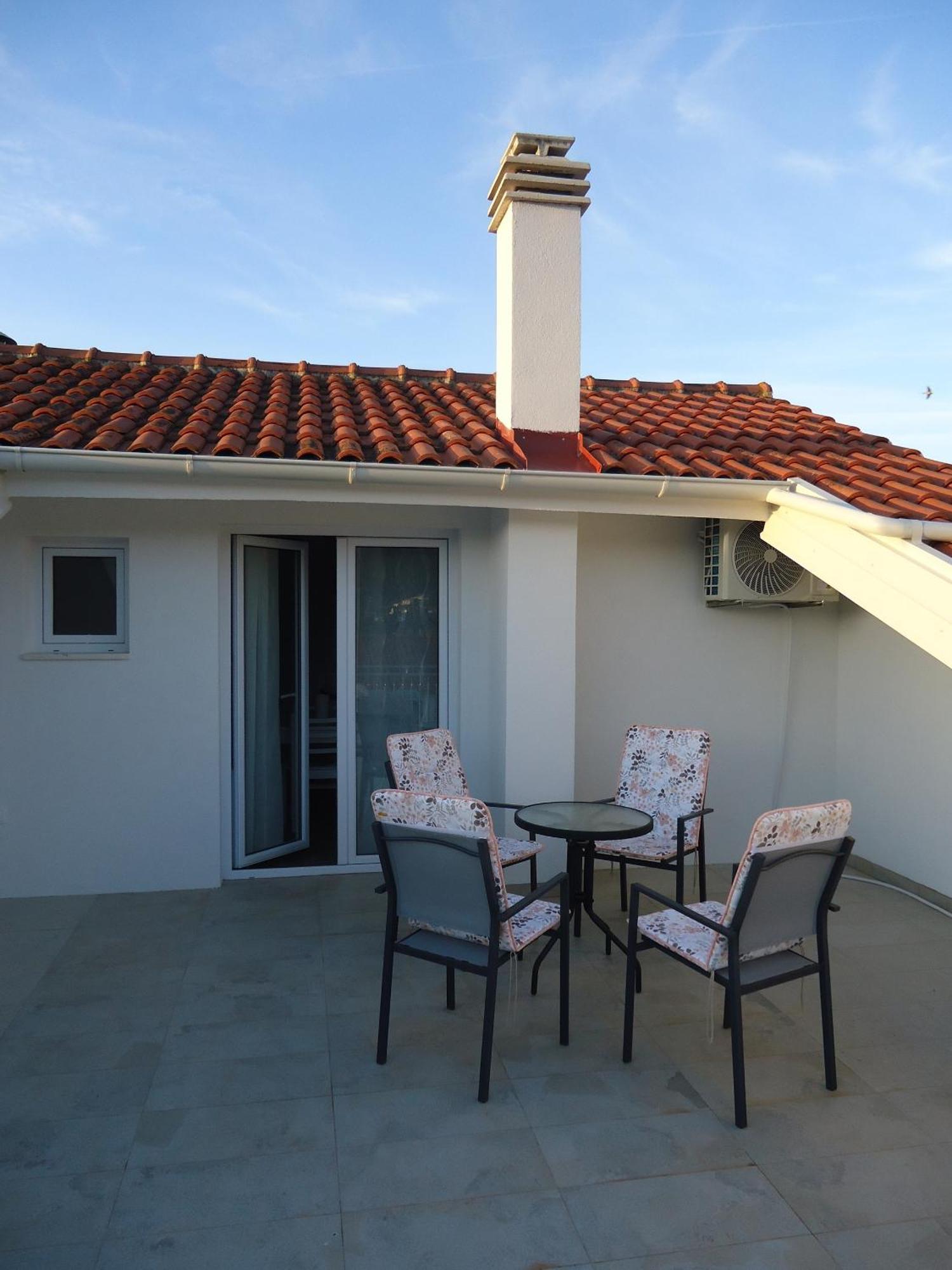 Apartament With A Parking Space Stari Grad, Hvar - 18458 Stari Grad (Hvar)